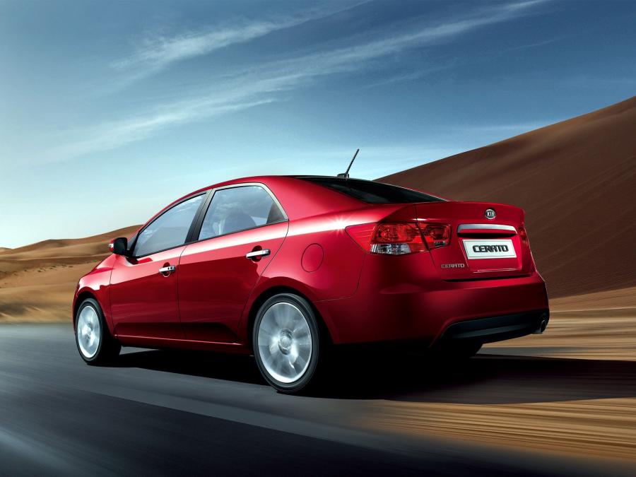  Kia Cerato 2009 года  (фото 9 из 15)